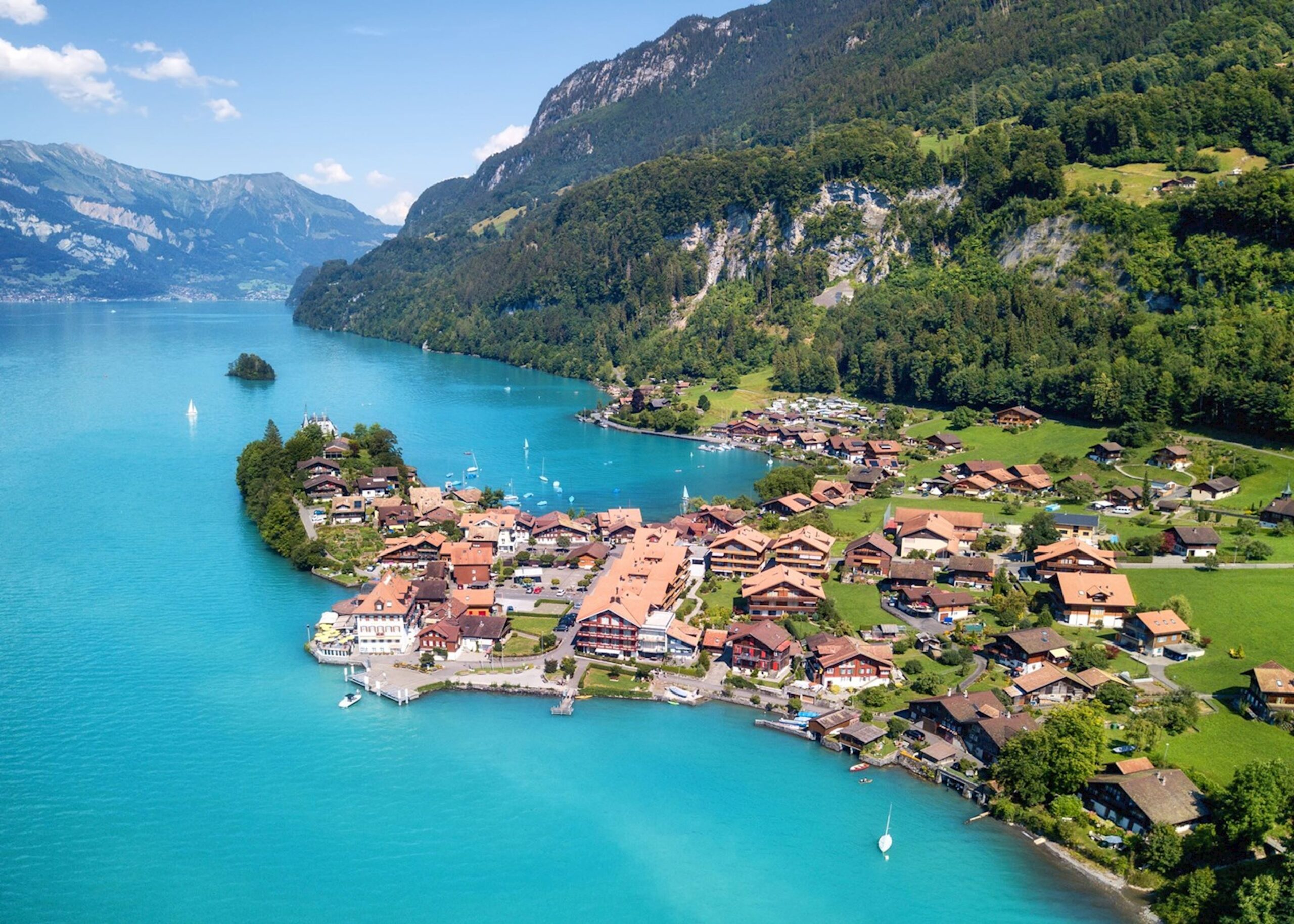 Interlaken Switzerland: A Complete Travel Guide to the Heart of the Swiss Alps